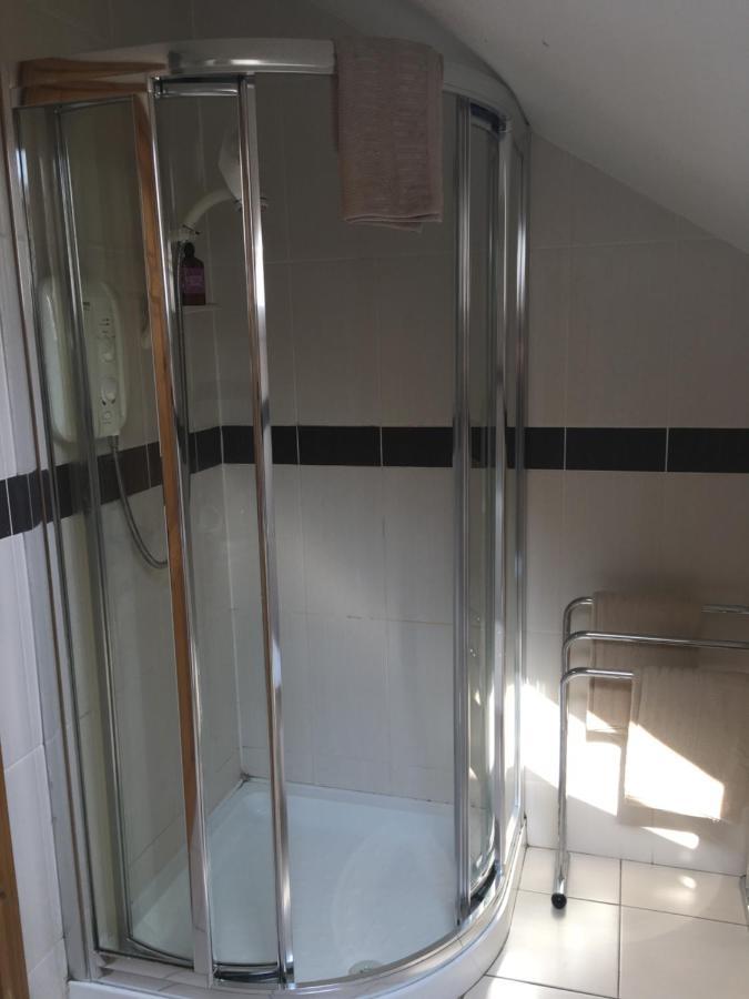 לינה וארוחת בוקר טראלי Camino House מראה חיצוני תמונה