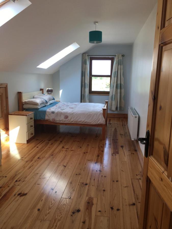 לינה וארוחת בוקר טראלי Camino House מראה חיצוני תמונה